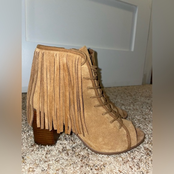 Steve Madden Suede Lace Up Heels - Picture 1 of 9